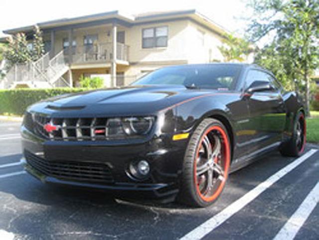 2010-Blk-Camaro.jpg