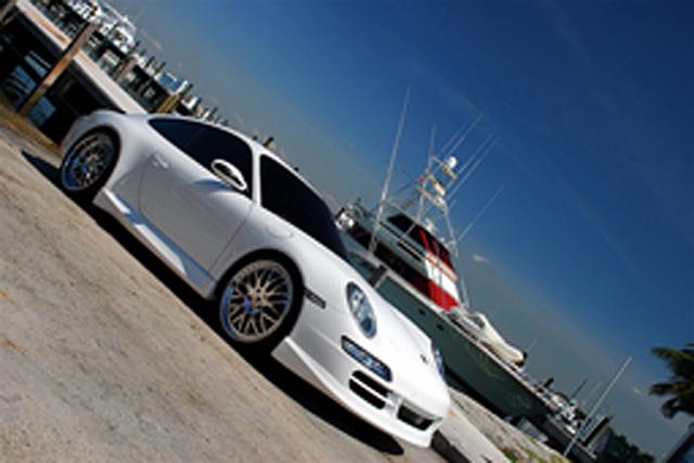 Wht-Porsche_lg.jpg