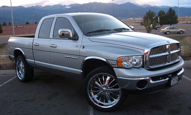 05-dodge-ram-Limited-906_Lg.jpg
