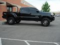 09-Tacoma-33s-on-18-inch-ea
